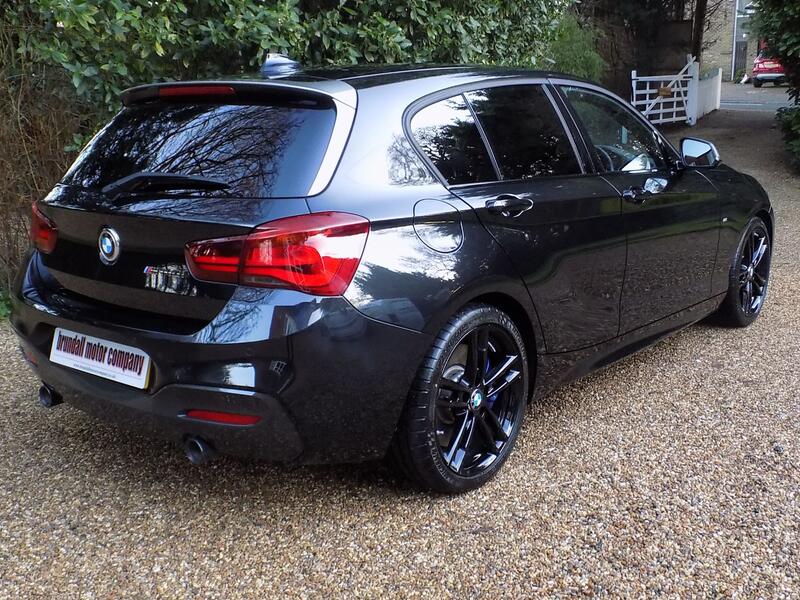 BMW 1 SERIES